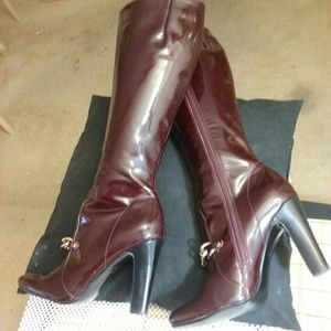 Steve Madden patent leather burgundy heel boots